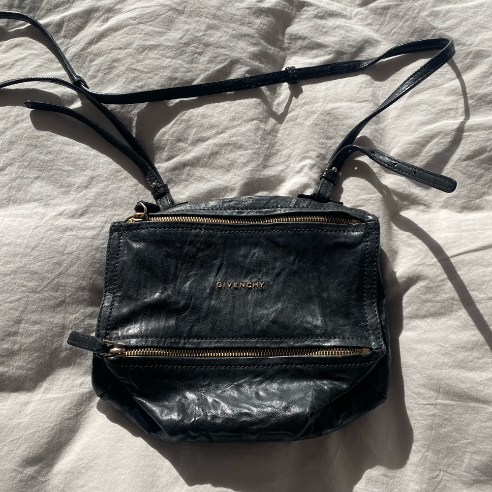 Authentic GIVENCHY small pandora crossbody bag.